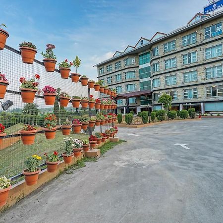 The Chinar Srinagar Hotel Exterior foto