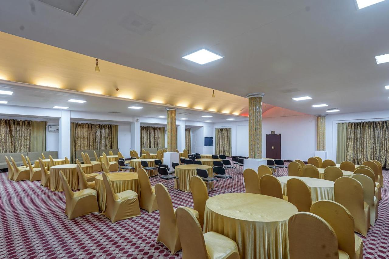 The Chinar Srinagar Hotel Exterior foto