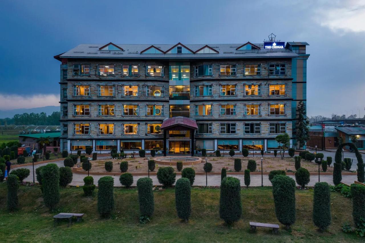 The Chinar Srinagar Hotel Exterior foto